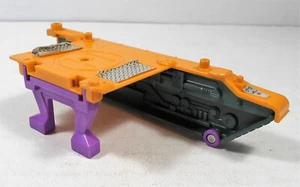TRANSFORMERS VTG 1989 G1 MICROMASTERS ANTI-AIRCRAFT BASE TANK LEFT BASE PART - Picture 1 of 7