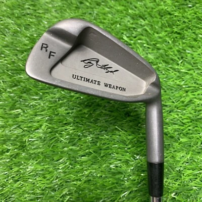 Bridgestone Ray Floyd Ultimate Weapon 4 Hierro RegFlex Acero Derecha 3317 Necesita agarre Foto 1 de 4