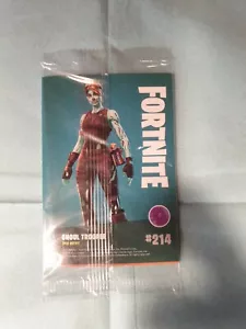 2019 Panini Fortnite Longshot #177 + Ghoul Trooper #214 in Crystal Shard Cards - Picture 1 of 10