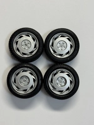 Staggered Corvette Wheels & Tires 1/18 Scale - Image 1 of 4