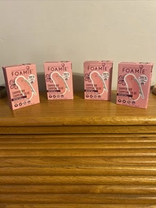 Foamie Shampoo Bar für geschädigtes Haar mit Hibiskus 4 Stück - Bild 1 von 7