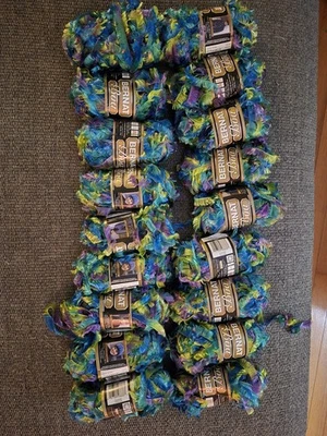 Lote de 18 hilos Bernat Boa, color tucán, todo el mismo tinte lote Foto 1 de 3