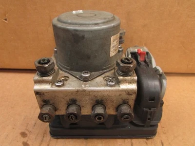 14 15 16 17 18 19 Cadillac Escalade ABS Pump Anti Lock Brake Module 23388972 - Image 1 of 4