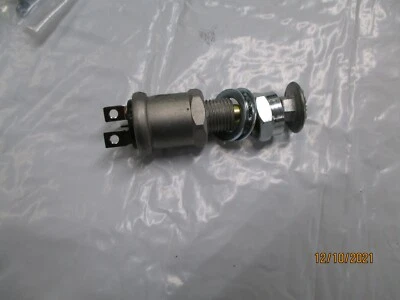 IHC, FARMALL PUSH/PULL BATTERY INGITION SWITCH 62801DC A,B,C,SC,AS,B,BN,M,H,100, - Image 1 of 4