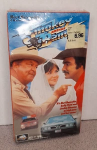 Smokey and the Bandit (VHS, 1996) SEALED Burt Reynolds Sally Field - Picture 1 of 4