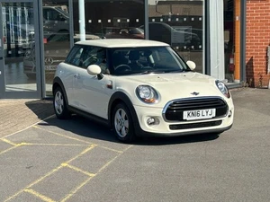 Mini Cooper MINI Cooper 3 Door Hatch Petrol - Picture 1 of 17