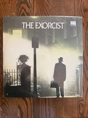 The Exorcist Laserdisc 1973 Ellen Burstyn Max Von Sydow laser disc extended - image 1 of 3