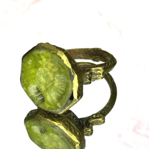 ANTIQUE YELLOW INTAGLIO BIRD EGYPTIAN ENGRAVED BRONZE SIGNET ROMAN RING SIZE 7,5 - Picture 1 of 5