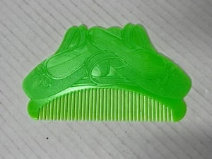 Vintage Lisa Frank Jumbo Comb 1990's Neon Green Ballerina Slippers Party Favor - Picture 1 of 3