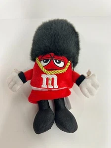 M&M's Plush Toy Queen's Royal Guard Beefeater 17cm Stuffed Hanging Red Collect - Bild 1 von 5