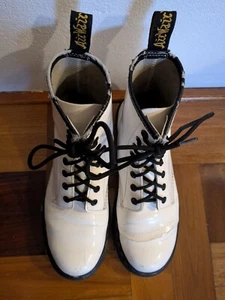 Dr. Martens | White 8-hole 1460 Boots | Size 6UK / 39EU / 8US - Picture 1 of 13