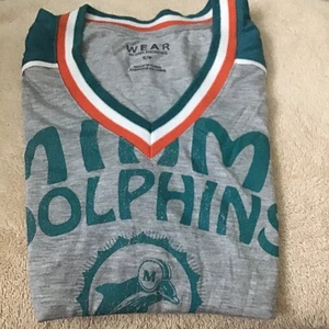 Womens S/P Miami Dolphins Throwback V- Neck T Shirt , Wear by Erin Andrews - Picture 1 of 3