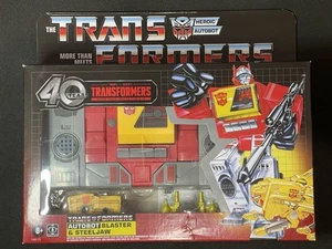 Hasbro Transformers 40th Anniversary Blaster & Steeljaw G1 Reissue MISB - Picture 1 of 4