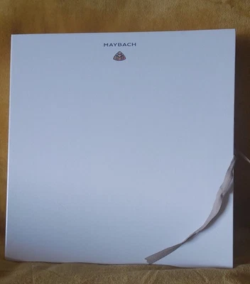 RARE COFFRET PUB VOITURE MINIATURE DAIMLER CHRISLER MAYBACH ZEPPELIN 1/43 TBE - Photo 1/4