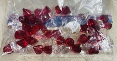 Rellenos de jarrón redondos de diamantes acrílicos rojos rojos transparentes de 1,10 libras Foto 1 de 2
