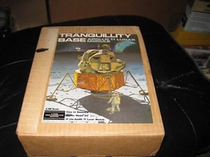 MIB Tranquillity Base Apollo 11 Lunar Module by Aurora in 1/48 scale from 1973 - Picture 1 of 2