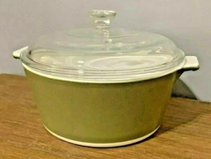 VINTAGE CORNING WARE P701 3/4 AVOCADO GREEN 1 3/4 QT CASSEROLE DISH WITH LID - Picture 1 of 10