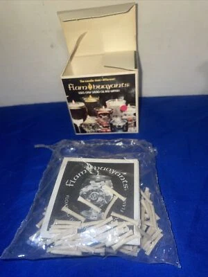 Velas flotantes de llama flotantes vintage 1975 utiliza solo aceite para ensalada y agua Foto 1 de 4