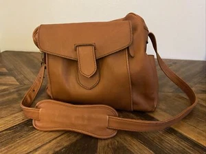 Samsonite Genuine Leather Bag with Adjustable Buckle Shoulder Strap 11 x 11” EUC - Picture 1 of 23