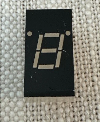 TIL313 TI TIL313P TEXAS INSTRUMENTS ALPHANUMERIC LED VINTAGE 10 Pin Rare - Image 1 of 3