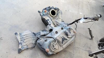 Used Fuel Tank fits: 2015 Audi A4  Grade A Foto 1 de 4