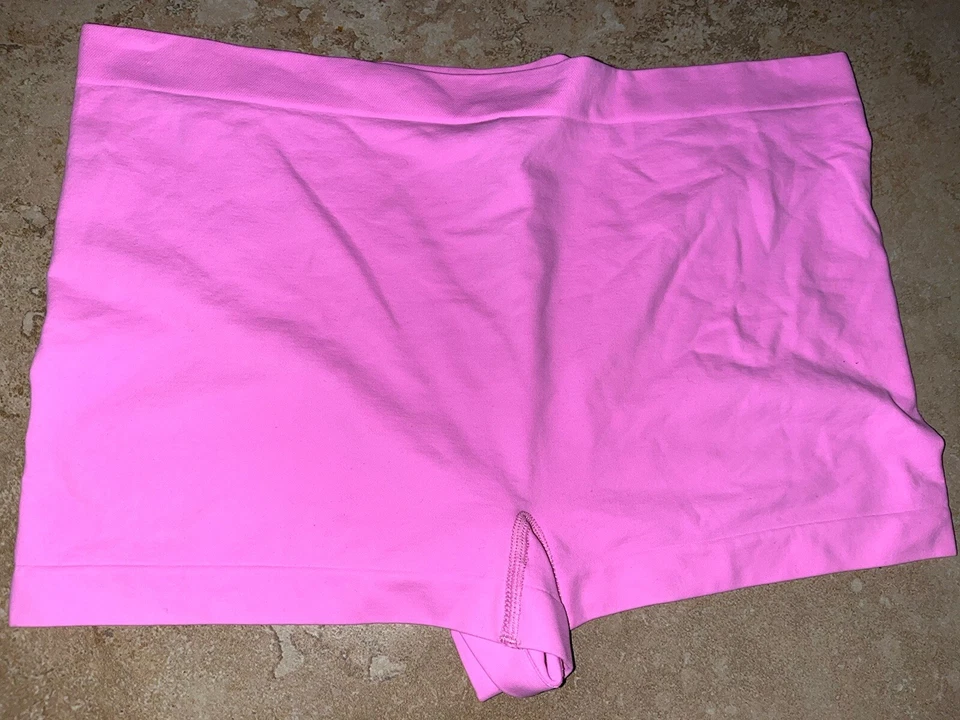 Nuevo con etiquetas Panty Intimately By Free People Seamless Boyshort Bubble Gum Rosa Med/lg Foto 1 de 1