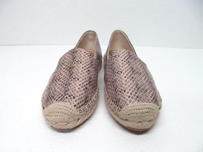 Alpargata de cuero Sam Edelman Kesia plana con estampado de serpiente de sésamo para mujer talla 9 M Foto 1 de 4