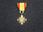 A20-132 US South Vietnam ORDEN Honor Medal 1. Klasa