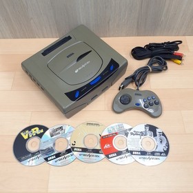 Japanese Sega Saturn Console bundle with 5 games, 1 controller & cables Gray