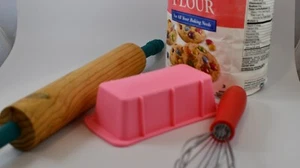 Mini Silicone Bread Loaf Pan Cake Mold Nonstick Homemade Loaf Holiday Baking - Picture 1 of 3