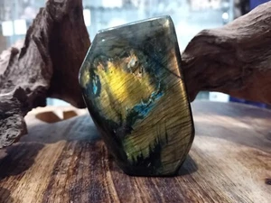 Beautiful Labradorite freeform (7) - Picture 1 of 9