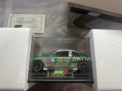 INV-0018 1997 #33 Ken Schrader Skoal Bandit Chevrolet Monte Carlo 1/24 - Image 1 of 4