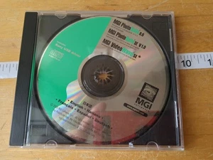 Vintage MGI PhotoSuite Software Version 8.0 for Windows 3.1 3.11 95 NT - Picture 1 of 4