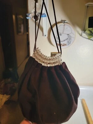 BOLSA DE MÃO VINTAGE VELUDO PRETO LUCITE CORDÃO MCM ANEXADA BOLSA MOEDA RARA - Imagem 1 de 4