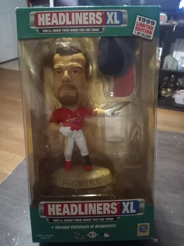 1999 Corinthian headliners XL Mark Mcgwire (Cardinals) Red Jersey Cover
