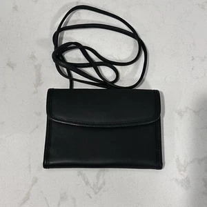 Coach Vintage Swing Wallet Purse Black Leather Small Trifold Crossbody #4843 - Picture 1 of 7