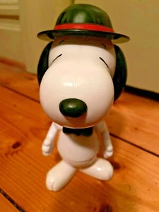AUSTRALIA BOW-TIE TOP-HAT SNOOPY GENUINE Happy Meal figure toys McDonalds 2000 - Picture 1 of 2