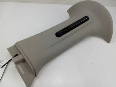 Chrysler Town Country 2007 pilar central superior trasero izquierdo Foto 1 de 4