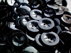 Buttons 23mm 36L Black Polished 2 Hole Coat Jacket Craft Sewing Button (W791) - Picture 1 of 24