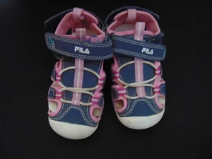 TOLLE SANDALEN --- FILA --- GRÖSSE 23 --- - Bild 1 von 4