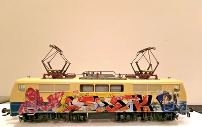 MARKLIN HO 83342 E-LOK C-111 DB GRAFFITI EXCLUSIVO NUEVO EN CAJA Foto 1 de 4