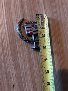 Cadillac Wappen Haubenverzierung - Bild 1 von 3