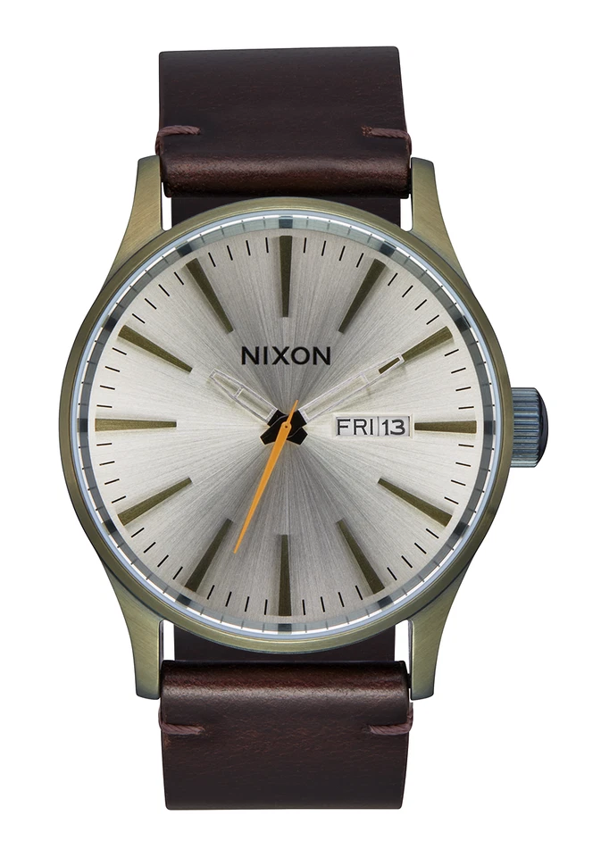 Reloj unisex Nixon The Sentry de cuero marrón oscuro A105-5093 Foto 1 de 1
