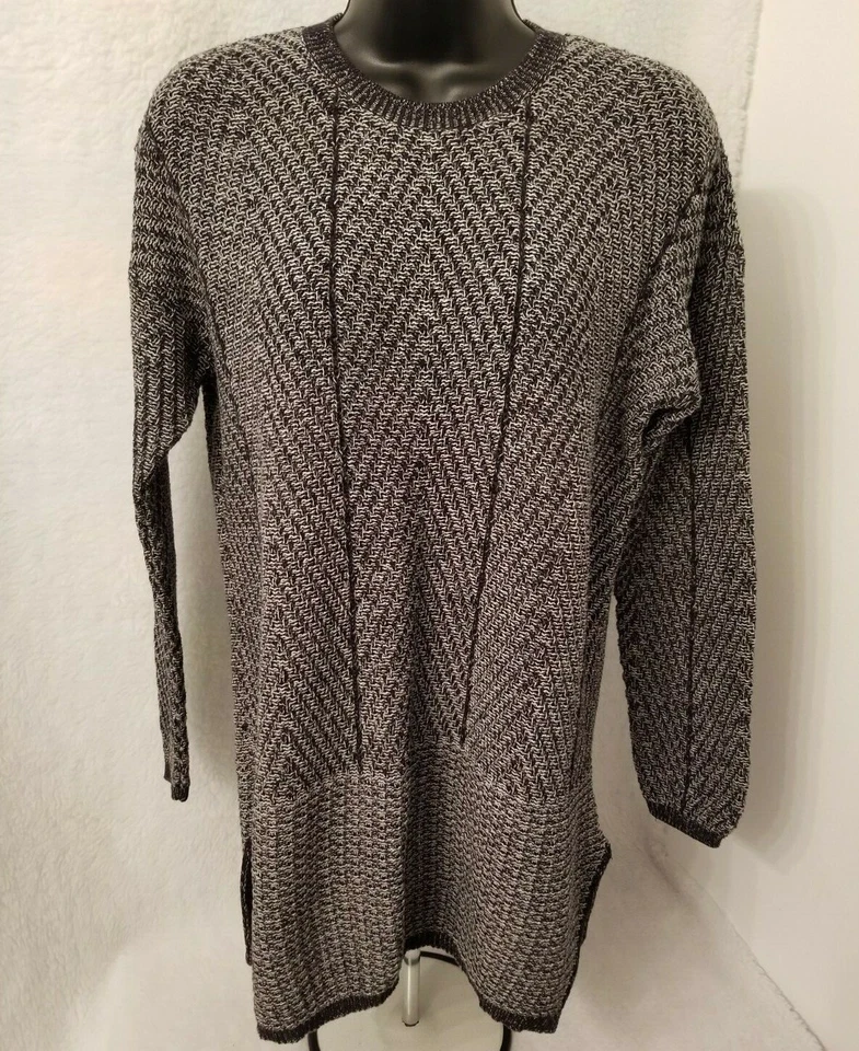 Eight Eight Eight Womens Sweater Shirt Top Blouse Size L Large Black White - Image 1 of 4