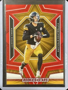 Kenny Pickett - 2023 Panini Rookies & Stars - Red #85 - Bild 1 von 1