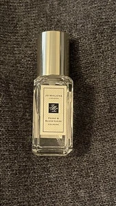 Neu Jo Malone Pfingstrose Rouge Wildleder Kölnisch Wasser 0,3 Unzen/9 ml Spray - Bild 1 von 1