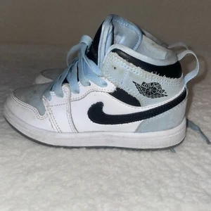 Nike Air Jordan 1 Mid UNC White Ice Blue Black DV1339-104 PS Sz 11c Sneakers - Picture 1 of 14