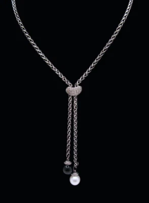 Collar Lariat Karkazian Plata de Ley Perla Cultivada Ónix Negro y Diamante Foto 1 de 4