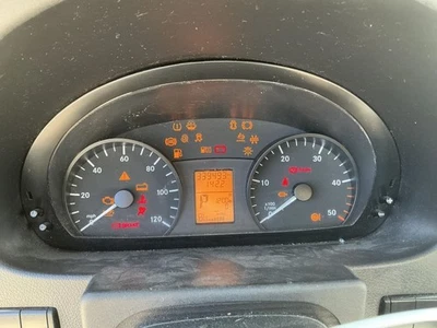 Speedometer MPH Fits 14-18 MERCEDES SPRINTER 2500 836264 - Image 1 of 4