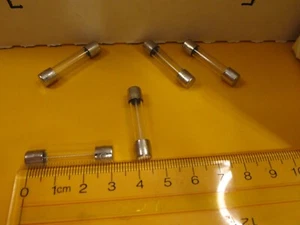 6 AMP AGC FUSE GLASS FAST BLOW 1 1/4" X 1/4" or 30 X 6mm Quantity of 5 Fuses - Picture 1 of 3